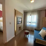 Comfort Flat Pinheiros em Hotel 4,5 estrelas
